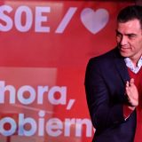 Desničari zasenili pobedu socijalista 5