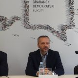 Hrabri, usamljeni građani 3