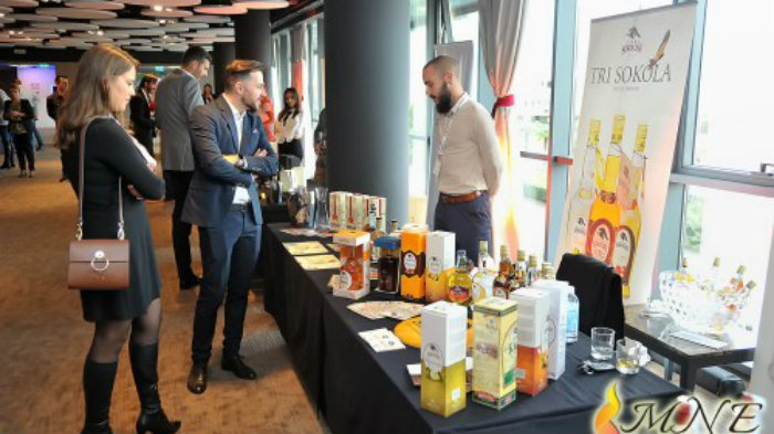 Više od 20 izlagača predstavilo se sa 125 vrsta rakija na „Rakija festu“ u Podgorici 1