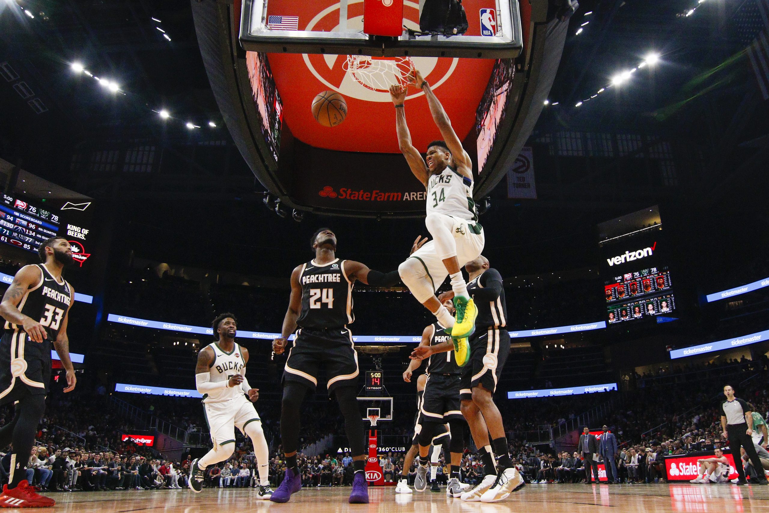 Tripl-dabl Adetokumba za pobedu Milvokija 1