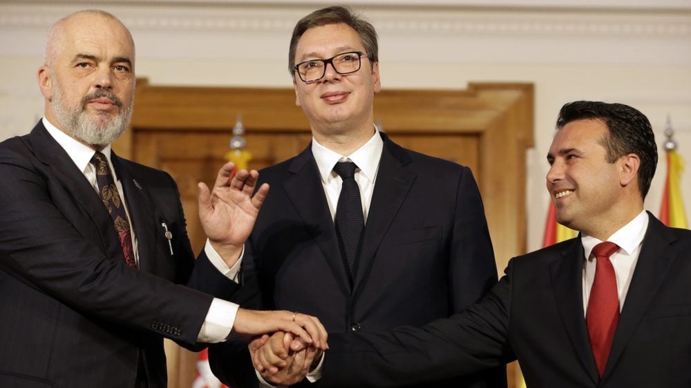 Vučić u Skoplju 28. i 29. jula na sastancima u okviru inicijative "Mini Šengen" 1