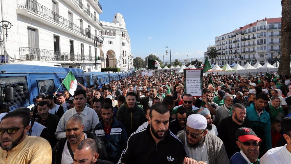 Alžirci ponovo na protestu protiv održavanja predsedničkih izbora 1