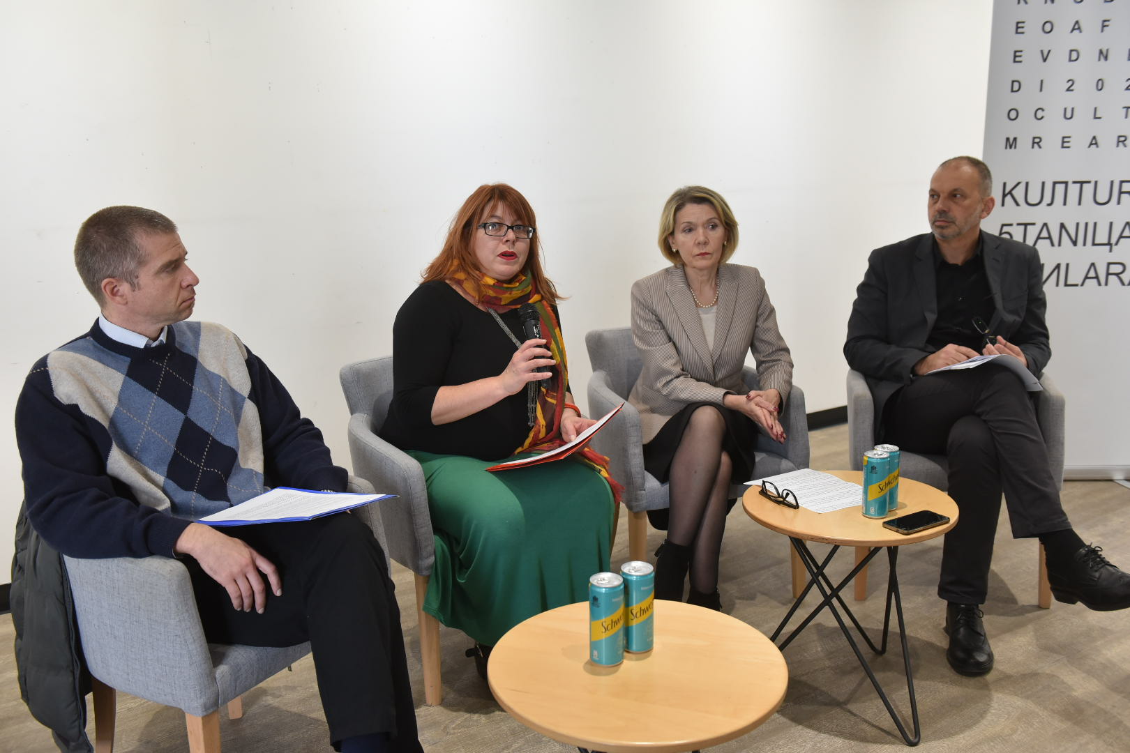 Mediji na jezicima manjina kao razvojni resurs 1