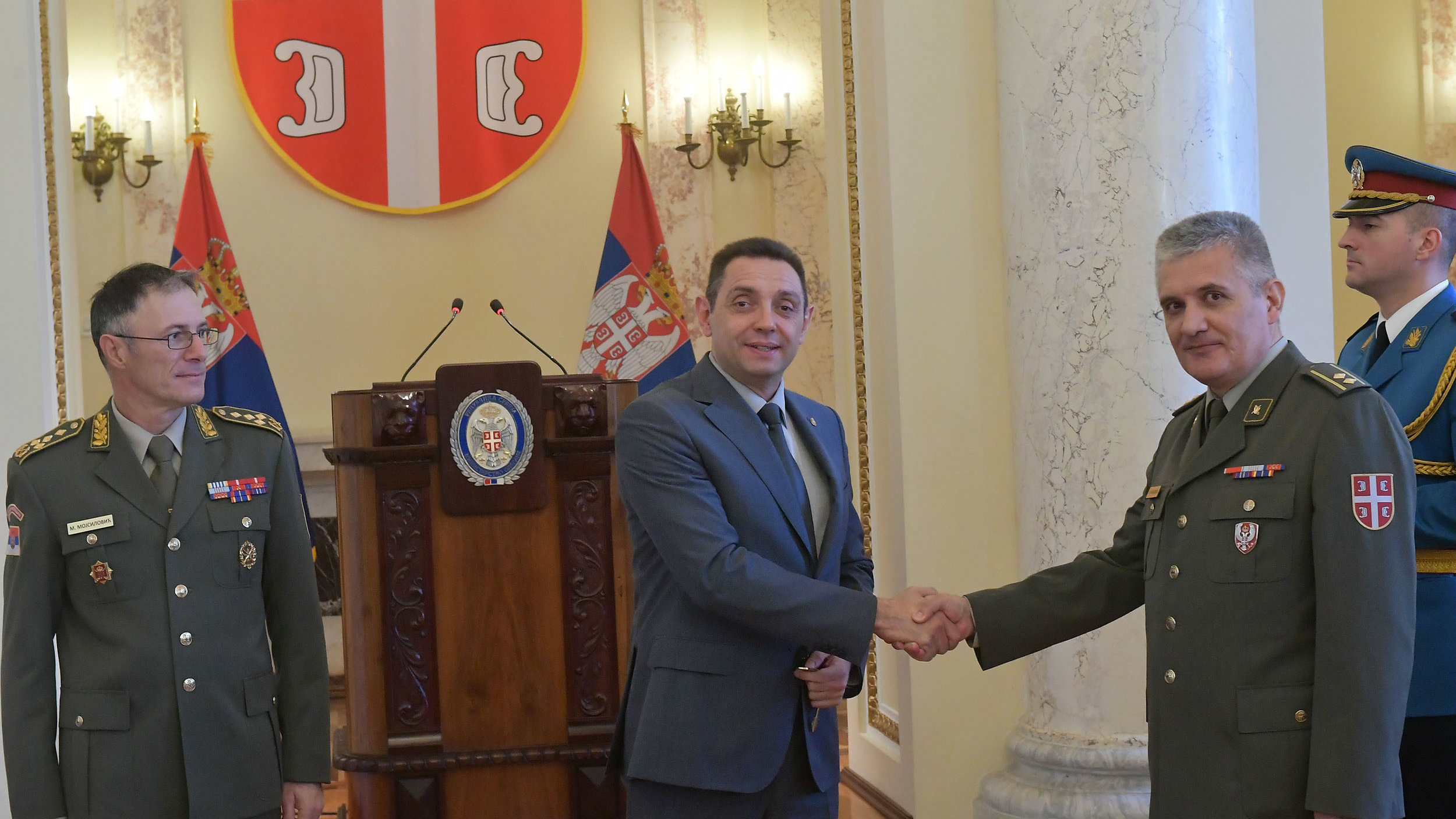 Uručeni ključevi od 24 stana pripadnicima Vojske Srbije i Ministarstva odbrane 1