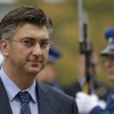 Plenković najavio protest Srbiji zbog spomen-ploče komandantu napada na Vukovar 4
