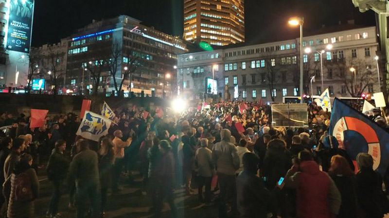 NDBG traži da premijerka do četvrtka uputi skupštini predlog za smenu Malog (VIDEO) 1