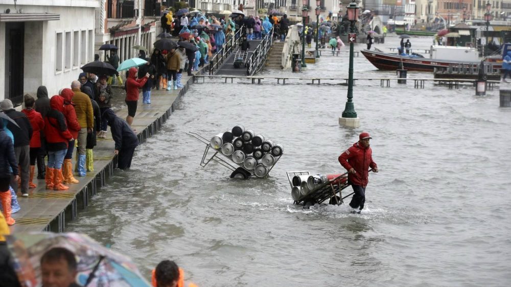 Veneciju pogodio novi talas poplava 1