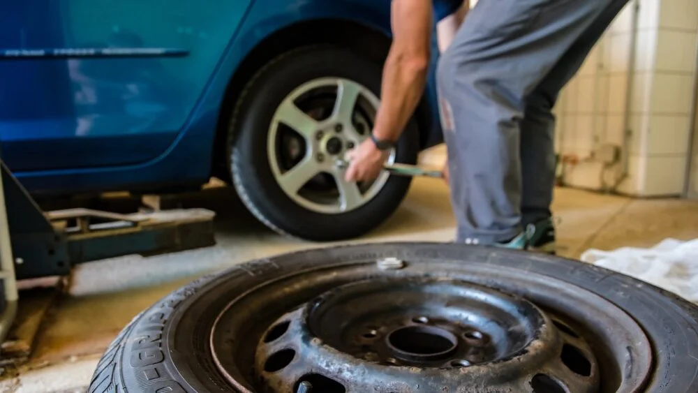 Od danas potrebne zimske gume na automobilima: Da li su zaista obavezne? 1