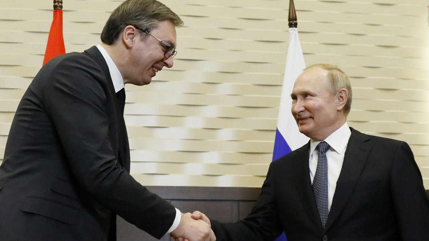 Da li Vučić "beži" od Putina ili možda Putin od Vučića? 1