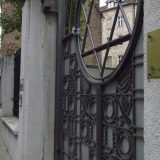 Sinagoga i dalje zauzeta 5