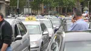 Od 1. februara poskupljuje subotički taksi, minimalna cena vožnje biće 200 dinara 2
