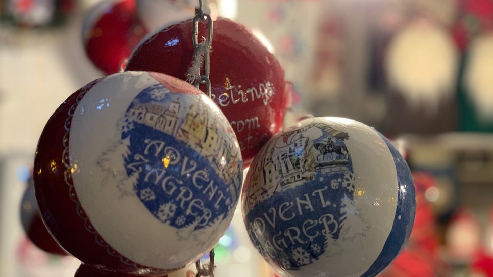 Ukrasi za jelke sa pozdravom iz Zagreba