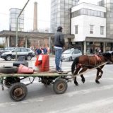 Socijalna pomoć u Srbiji upola manja od minimalnih životnih potreba 4