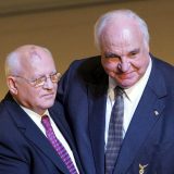 Nemci Gorbačovu duguju spomenik 2