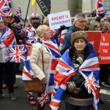 Nezaposlenost u Velikoj Britaniji raste iako se ponovo otvara privreda 8