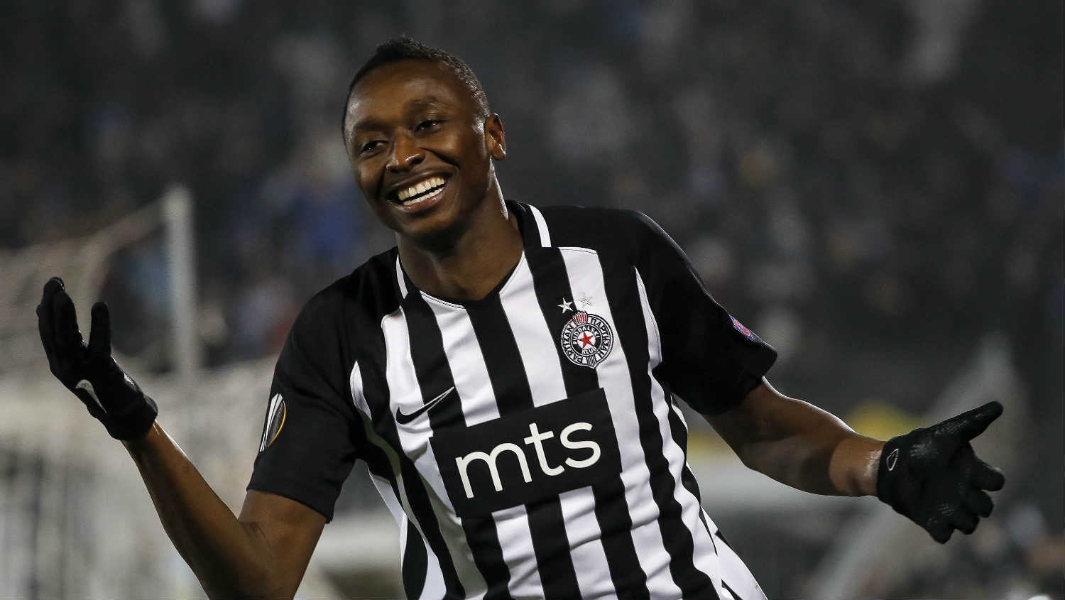 Zvezda rasprodaje, Partizan "zida" Sadika 1