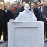 Na Malom Tašmajdanu otkriven spomenik Nikolaju Krasnovu 6