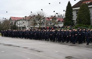 Primljeno novih 213 vatrogasaca i 80 policajaca 3