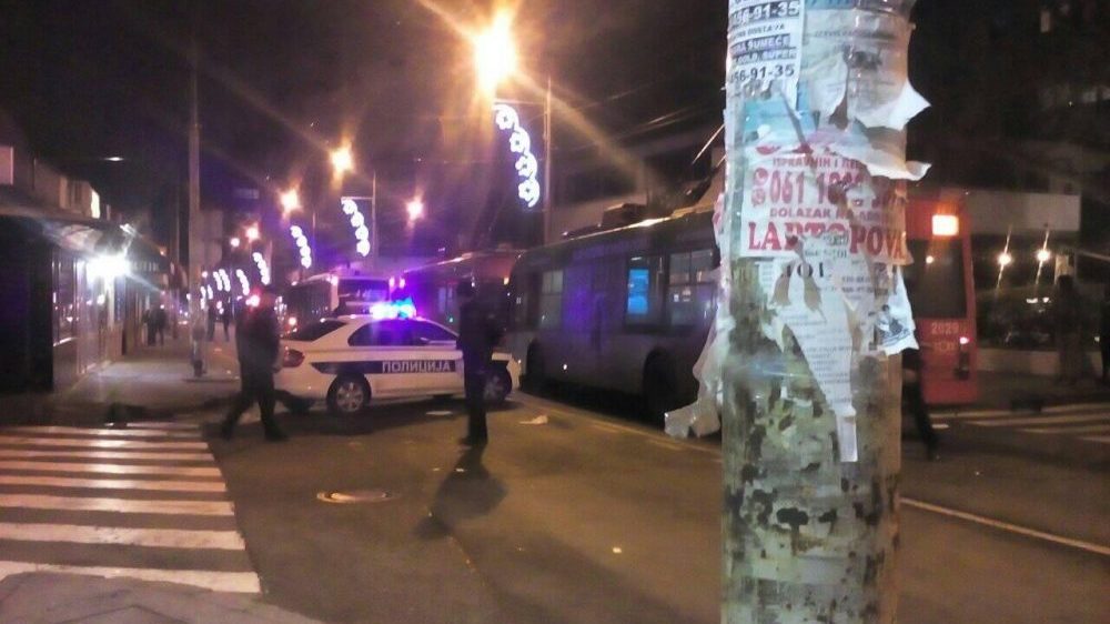 Muškarac ranjen iz vatrenog oružja u Kursulinoj ulici na Vračaru 1