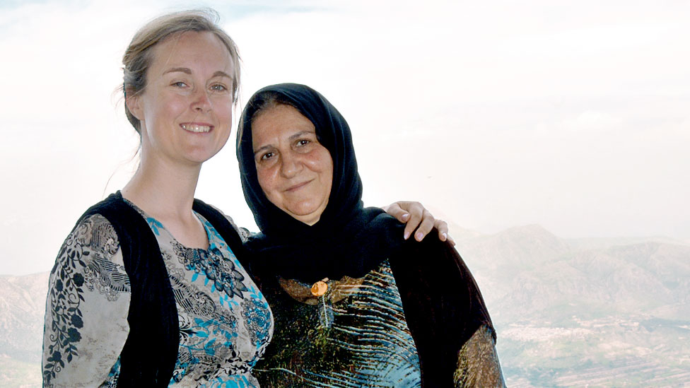 Rat i plodnost: Iskustvo pobačaja daleko od domovine 11 Ejmi i Silavina majka