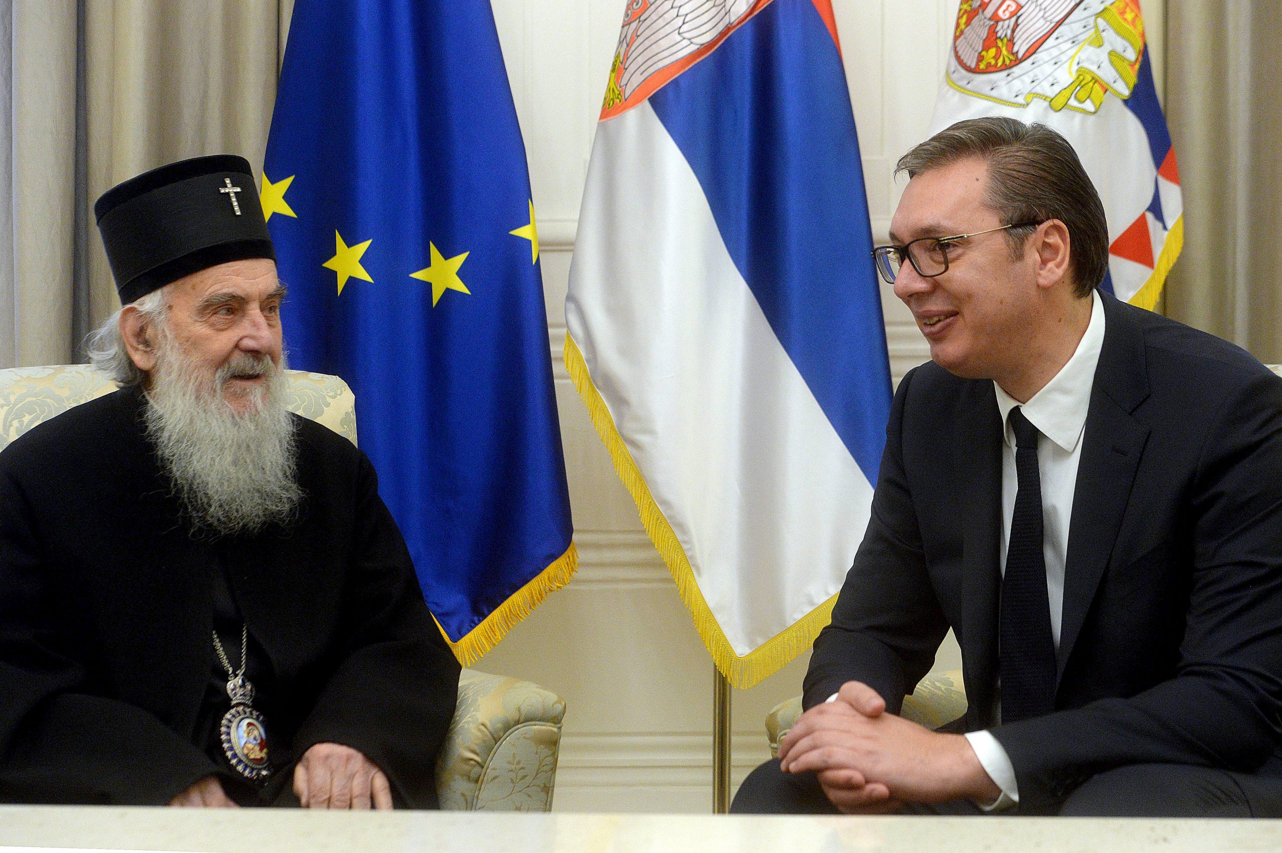 Vučić čestitao patrijarhu Irineju 90. rođendan 1