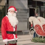 Gordan Kičić sa Kraljem Čačka u spotu „Deda Mraz je švorc“ (VIDEO) 3