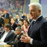 Istraživanje: Većina Crnogoraca za kompromis 9