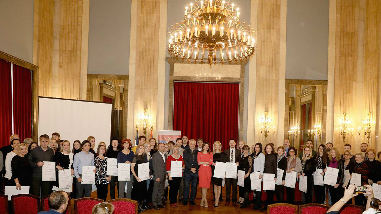 Uručene diplome nagrađenim nastavnicima na konkursu Digitalni čas 1