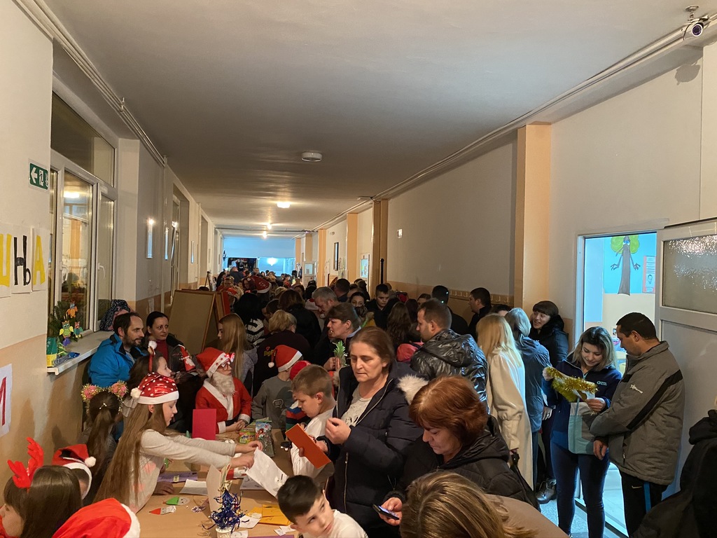Novogodišnji vašar u OŠ "Dušan Radović" u Pirotu 2
