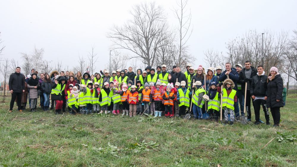 Donirano tri miliona dinara za akciju ozelenjavanja Šapca - “Pluća grada” 1