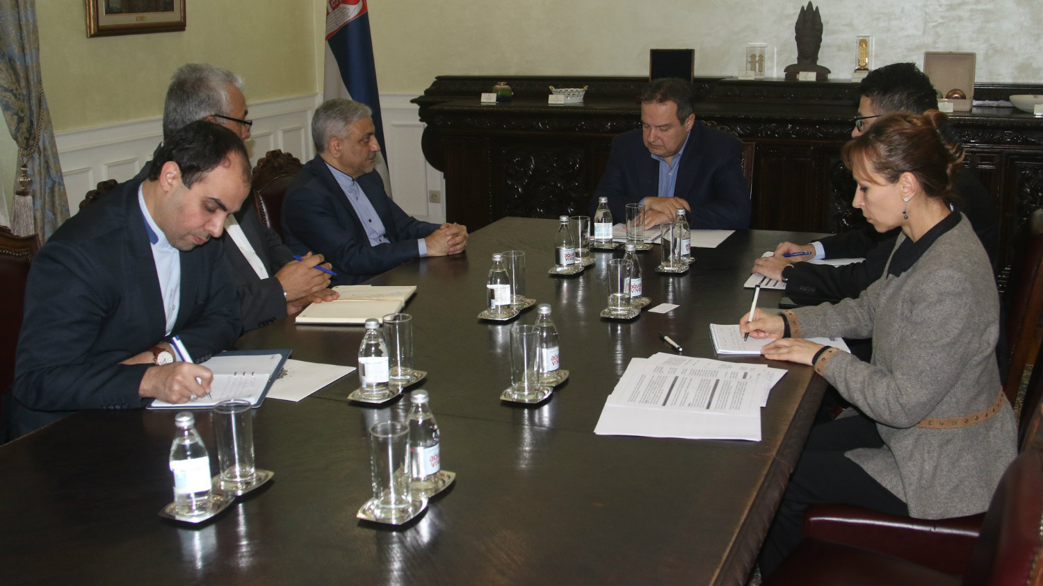 Ambasador Irana u oproštajnoj poseti kod Dačića 1