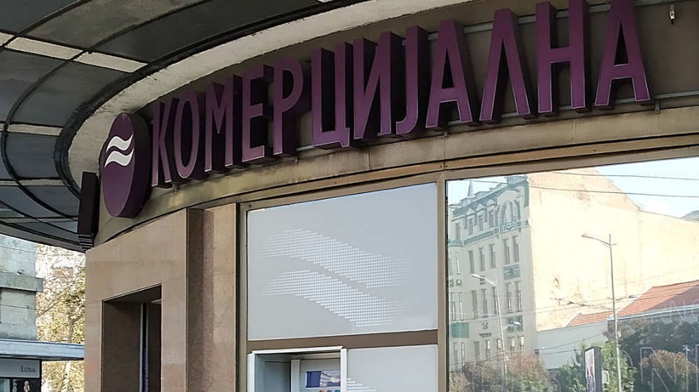 Beogradska berza privremeno obustavila trgovanje akcijama Komercijalne banke 1