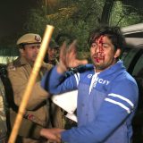 Nasilje na protestu u Nju Delhiju zbog zakona o državljanstvu 9