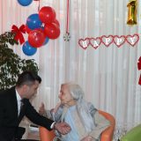 Baka Ivanka proslavila 100. rođendan 12