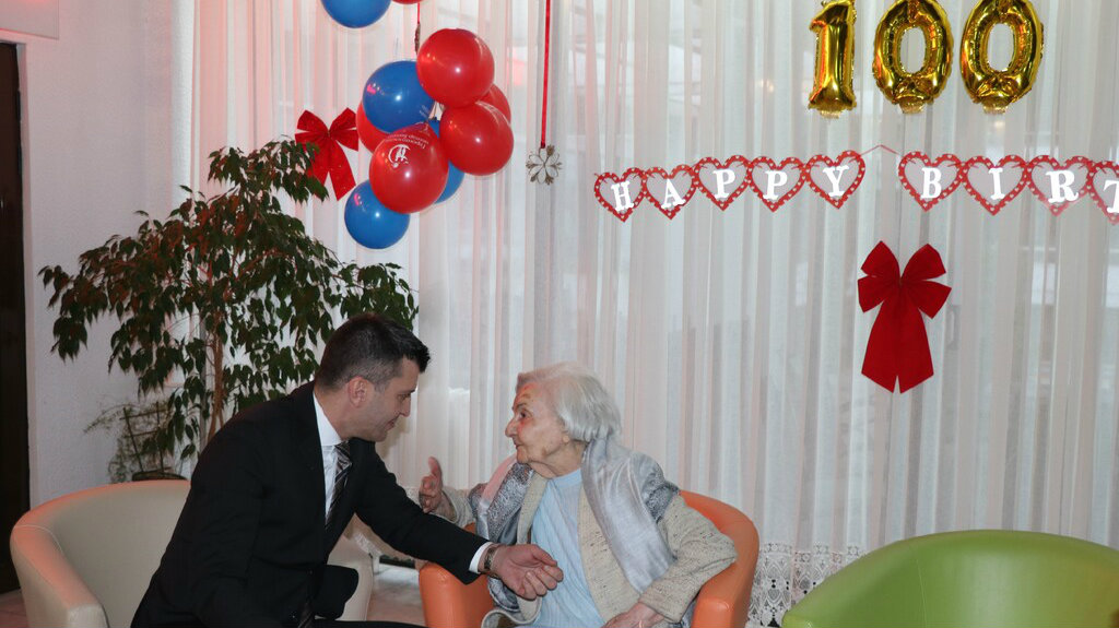Baka Ivanka proslavila 100. rođendan 1