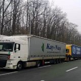 AMSS: Kamioni četiri sata na Batrovcima 12