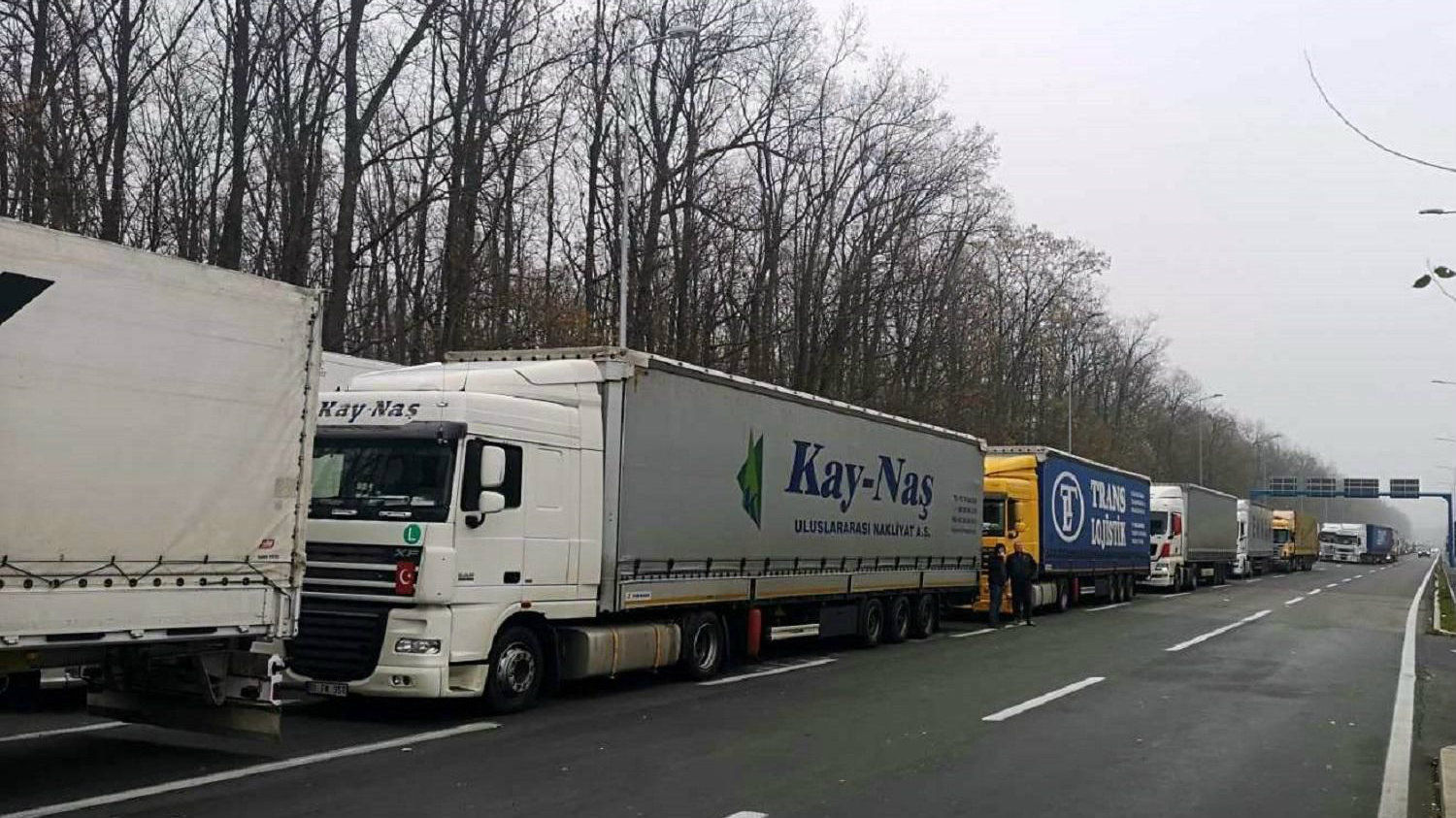 AMSS: Kamioni na Batrovcima čekaju jedan sat, na ostalim prelazima bez zadržavanja 1