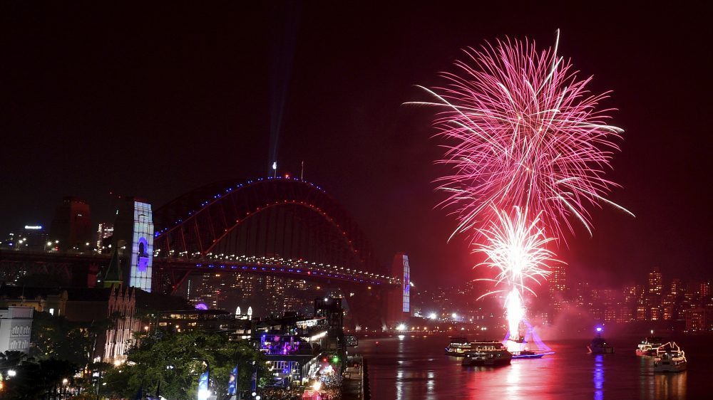 Građani širom sveta dočekuju Novu godinu uz vatromet, zdravice i molitve 1