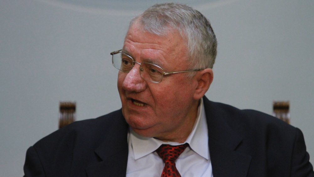 Šešelj pozvao Vučića na TV duel o Kišu 1