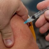 Niš: U Vojnoj bolnici počela vakcinacija protiv sezonskog gripa 15
