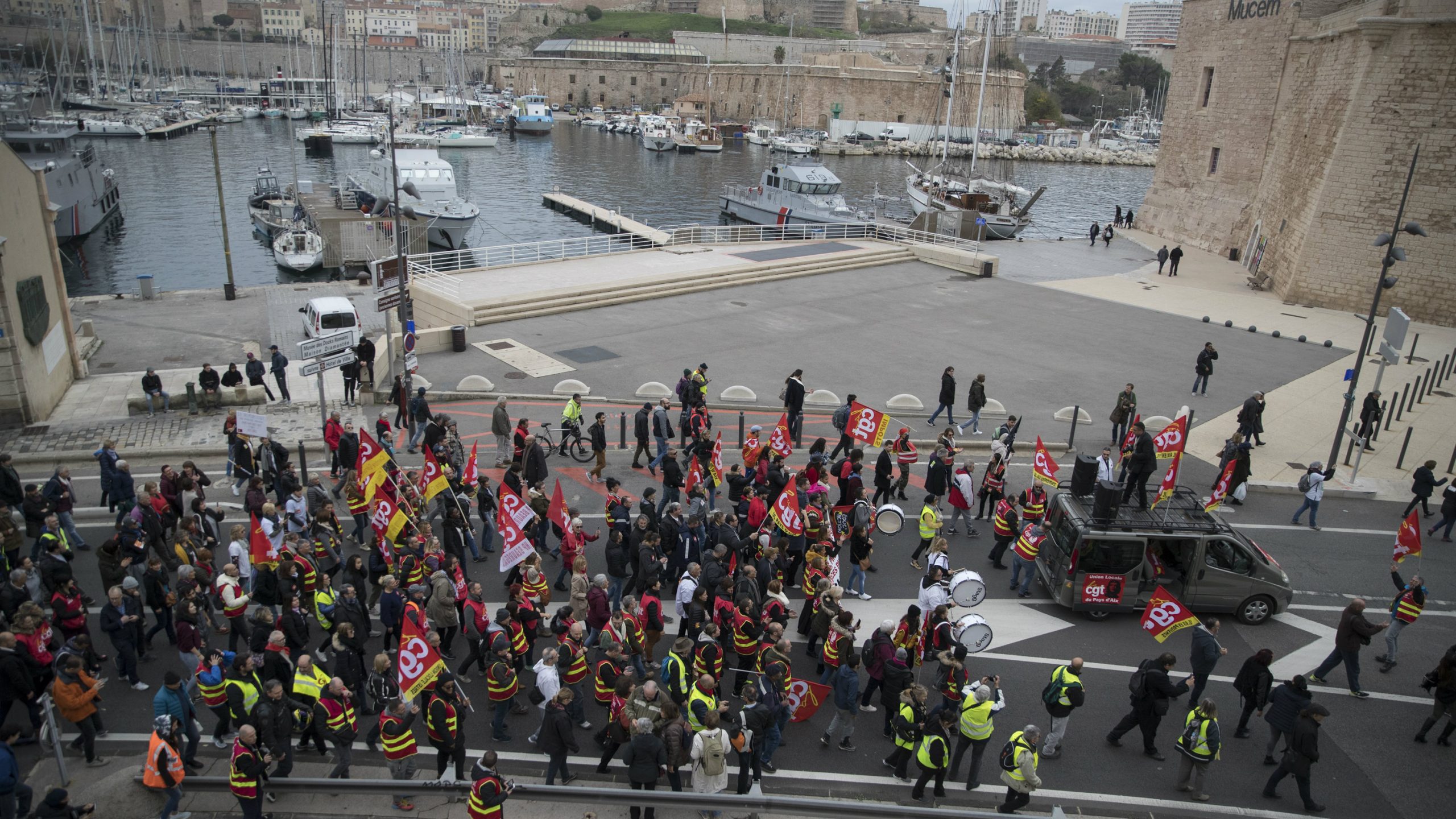 U Francuskoj i danas štrajk i protesti zbog reforme penzija 1