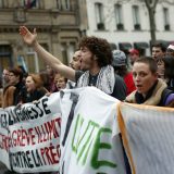 U Francuskoj 615.000 ljudi na protestu, prema sindikatu 1,8 miliona 12