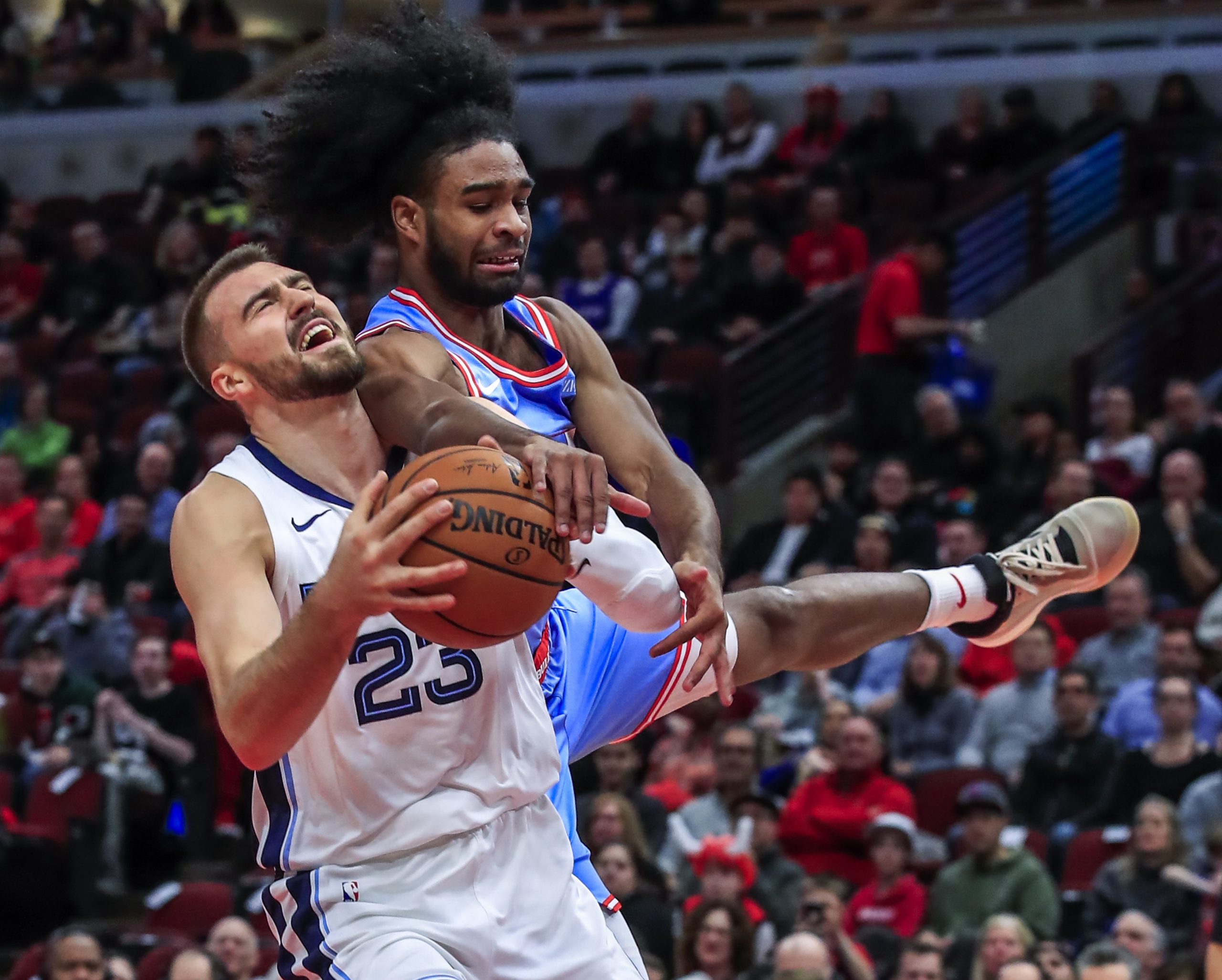 Filadelfija surova prema Klivlendu, Grizliji nastavili loš niz 1