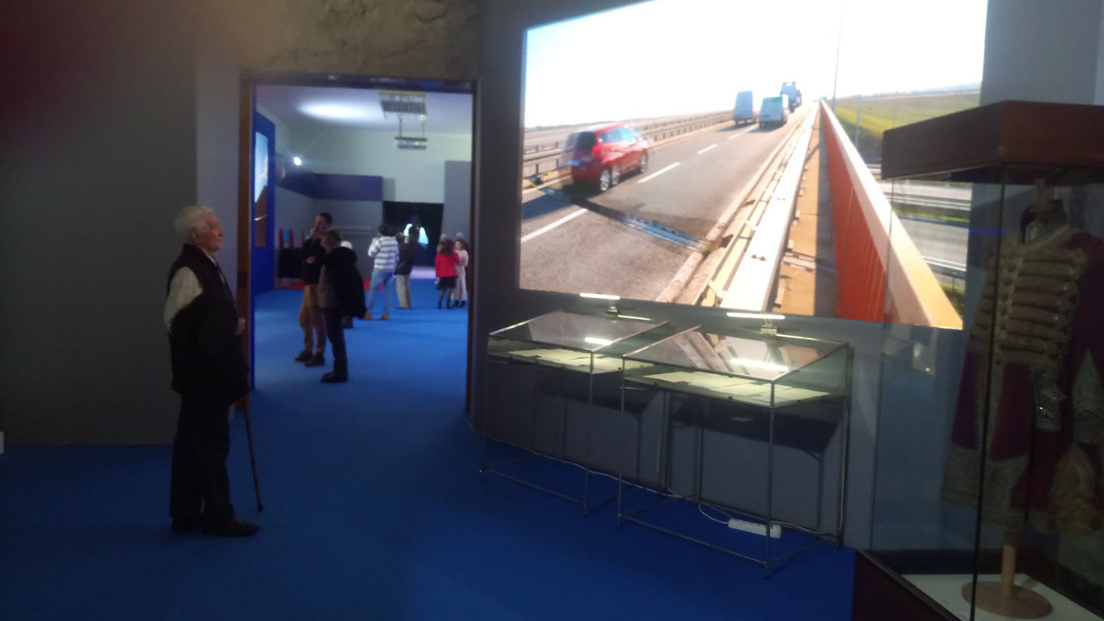 Penzioneri oduševljeni virtuelnom Srbijom 1