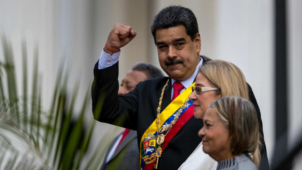 Maduro još vlada, Morales prinuđen da se povuče 1