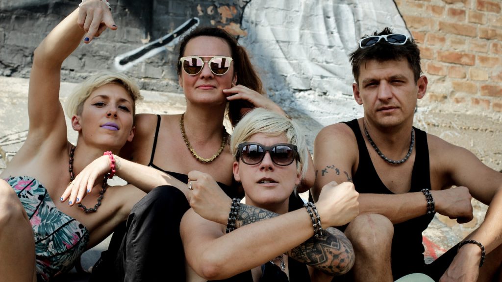 Dorćolina unique: Nakit sa ukusom muzike 8 Dorćolina unique: Nakit sa ukusom muzike 8