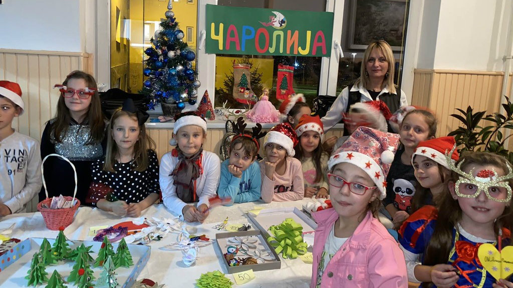 Novogodišnji vašar u OŠ "Dušan Radović" u Pirotu 1