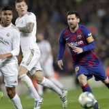 Bez golova u derbiju Barselone i Real Madrida, ispred stadiona neredi 1