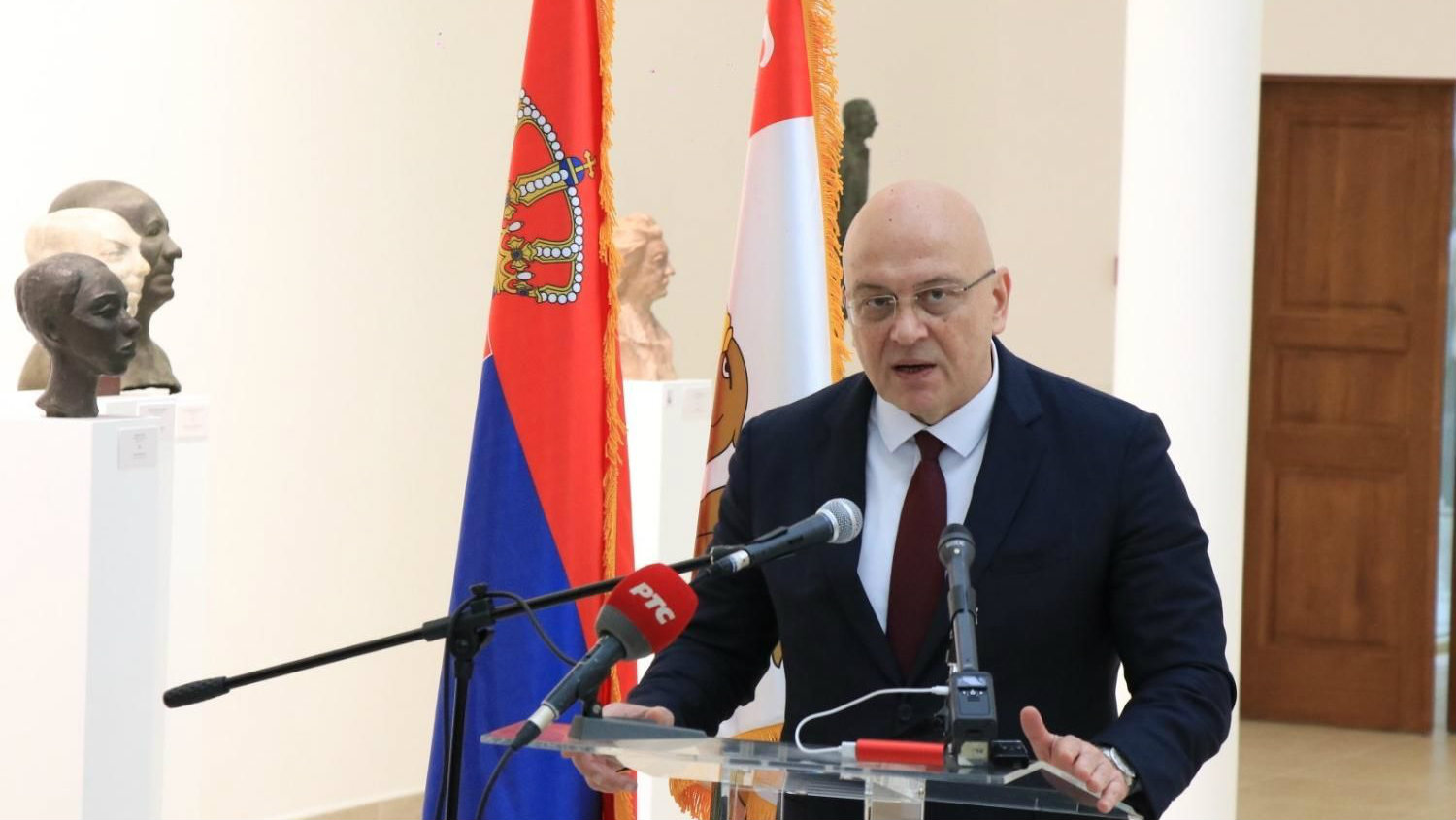 Vukosavljević: Voleo bih da Ministarstvo ima veća ovlašćenja, da može da kazni one koji krše zakon 1