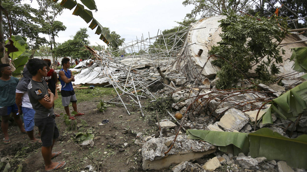 Pet mrtvih u zemljotresu na Filipinima, traga se za nestalima 1